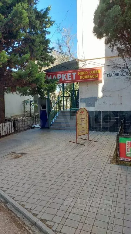 Торговая площадь в Севастополь просп. Героев Сталинграда, 48 (32 м) - Фото 0