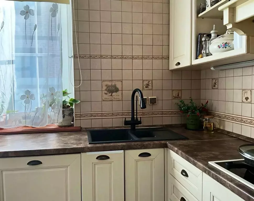 Коттедж в Ленинградская область, Кировск ул. Котомина, 2 (175 м) - Фото 1