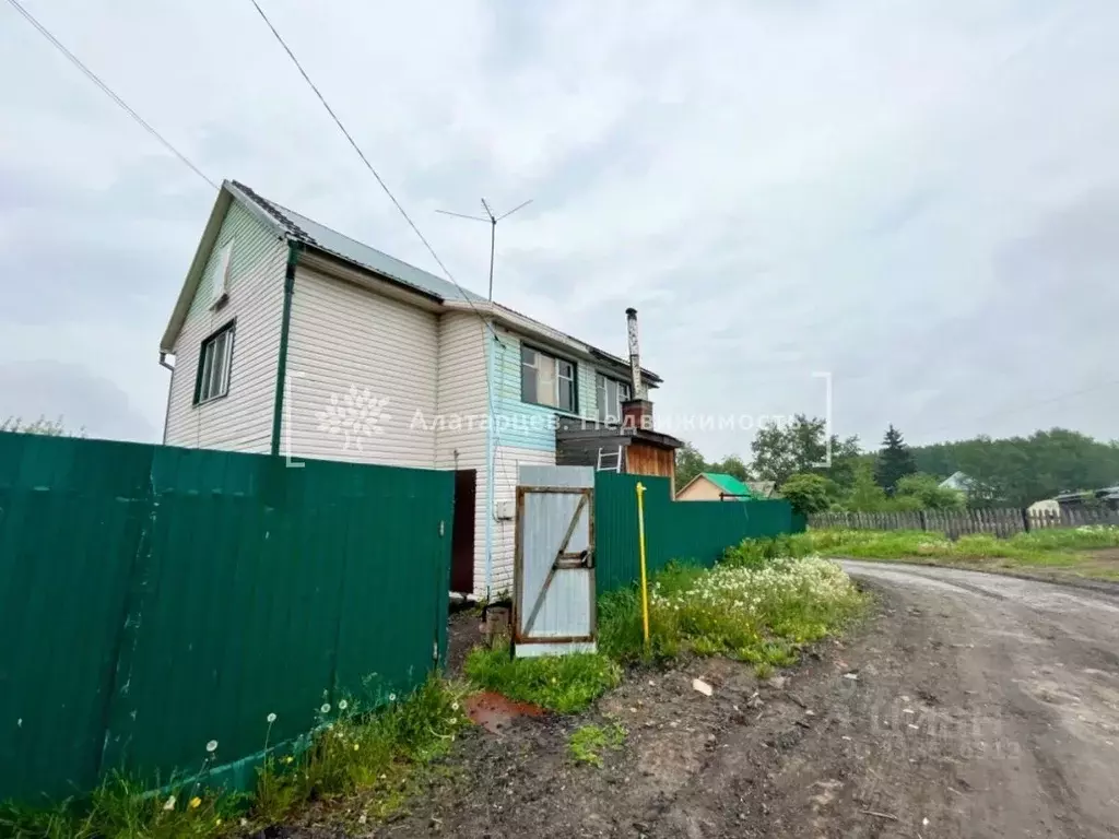 Дом в Томская область, Томский район, с. Октябрьское ул. Кирова, 19-2 ... - Фото 0