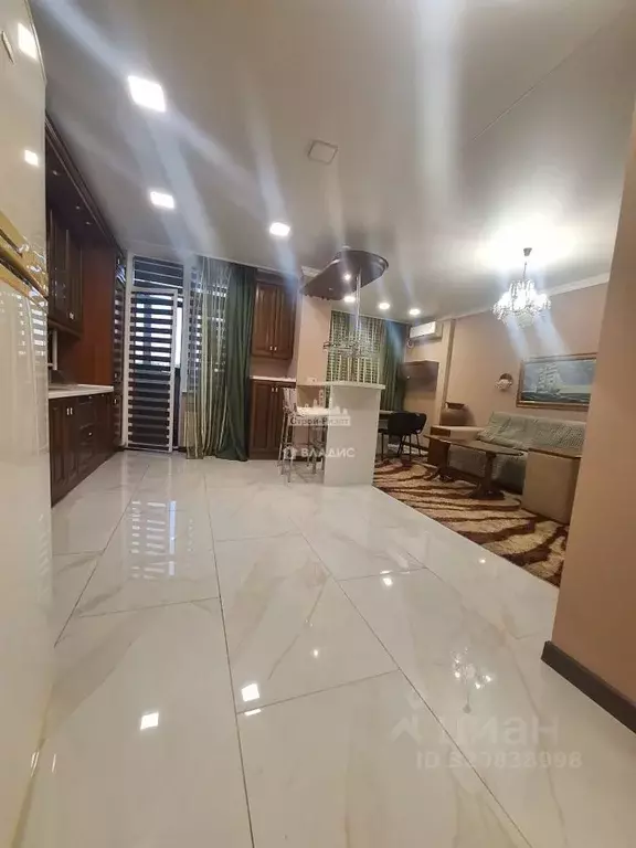 2-к кв. Крым, Керчь ул. Свердлова, 23А (70.0 м) - Фото 1