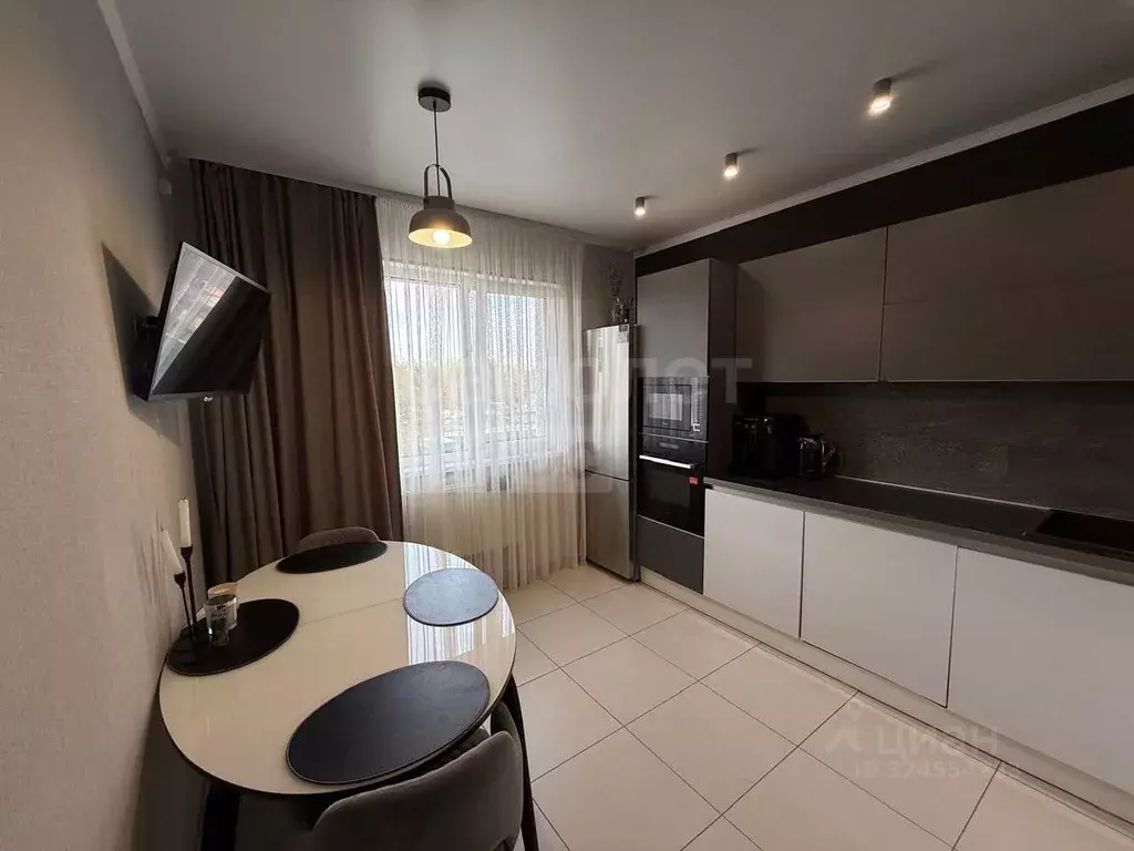 2-к кв. Оренбургская область, Оренбург просп. Победы, 157/3 (51.2 м) - Фото 2