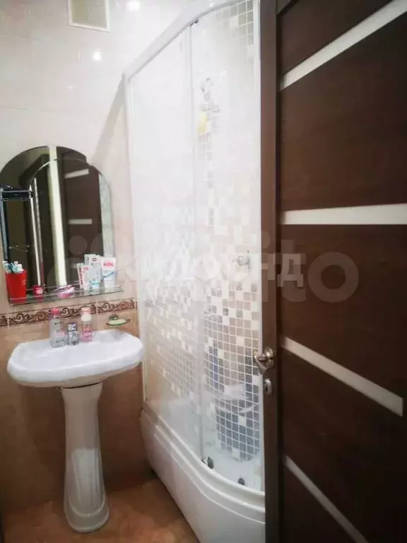 1-к. квартира, 60 м, 4/9 эт. - Фото 1