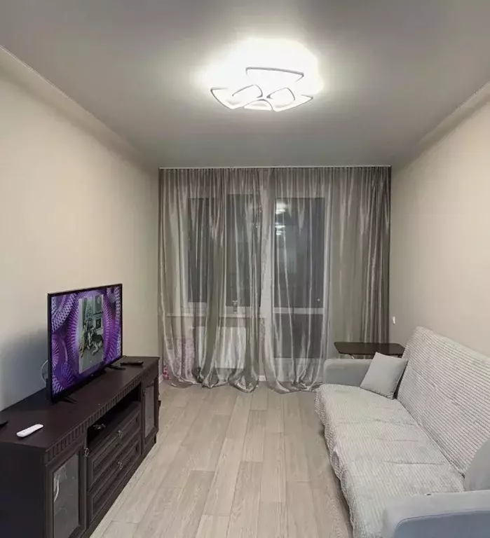 2-к кв. Татарстан, Набережные Челны ул. Раскольникова, 5Г (49.0 м) - Фото 2