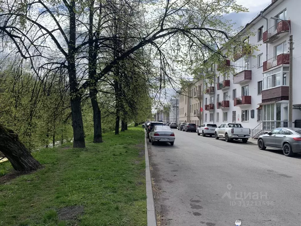 3-к кв. Ярославская область, Ярославль ул. Красный Съезд, 2А (78.0 м) - Фото 0