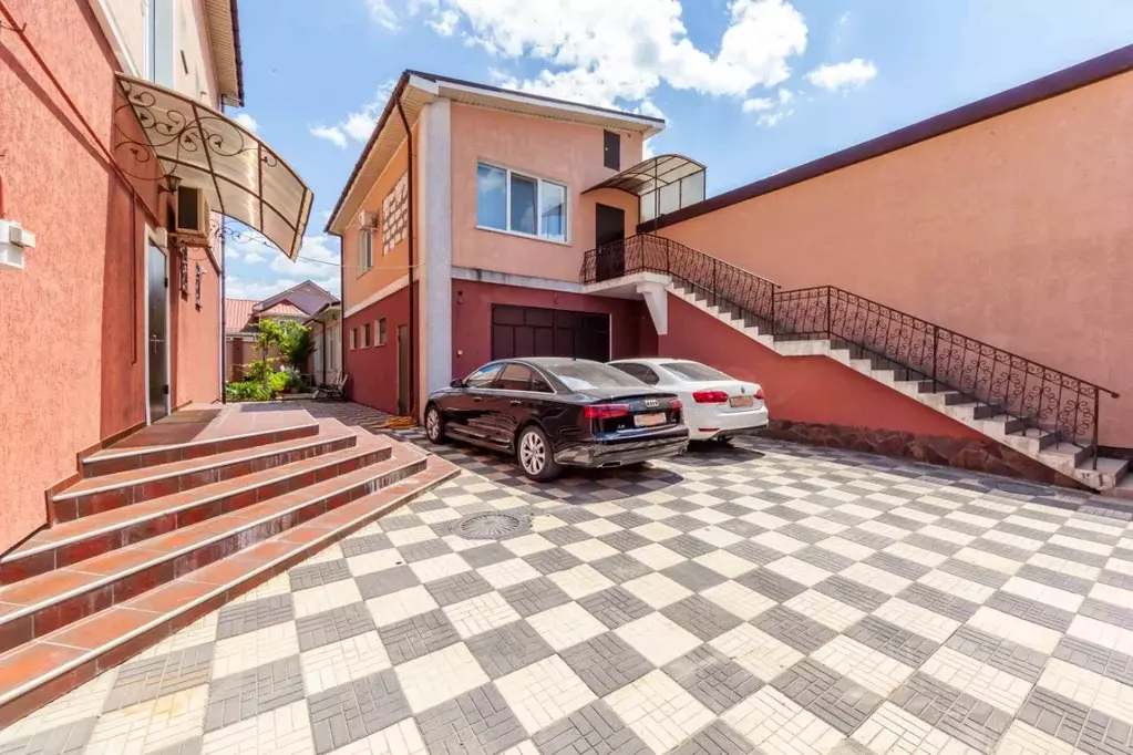 Дом в Крым, Симферополь ул. Темиз (450 м) - Фото 2