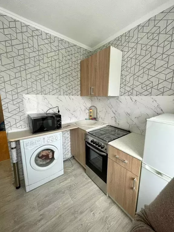 2-к. квартира, 43 м, 5/5 эт. - Фото 0