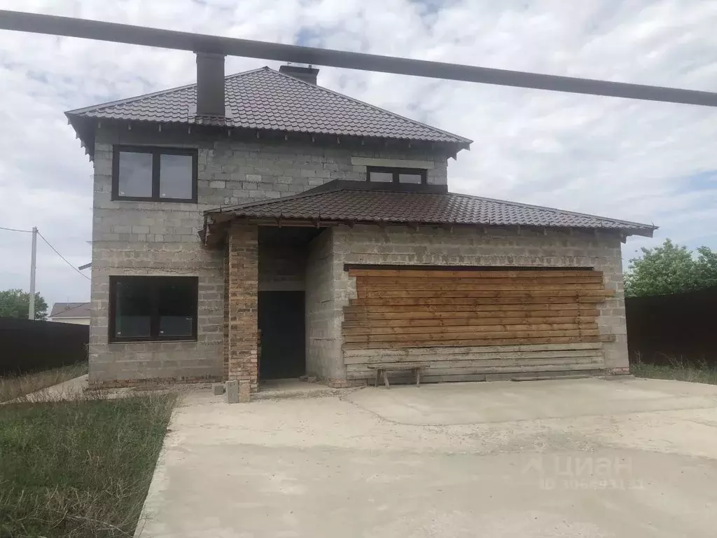 Дом в Самарская область, Волжский район, с. Лопатино ул. Братьев ... - Фото 0