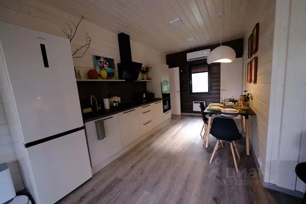 Дом в Ленинградская область, Тосненский район, Шапкинское с/пос, пос. ... - Фото 2