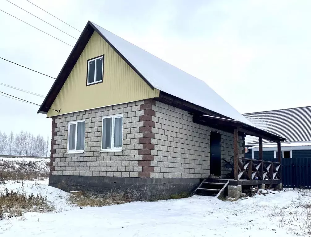 Дом в Башкортостан, Иглинский сельсовет, с. Иглино ул. Воронцова (80 ... - Фото 0