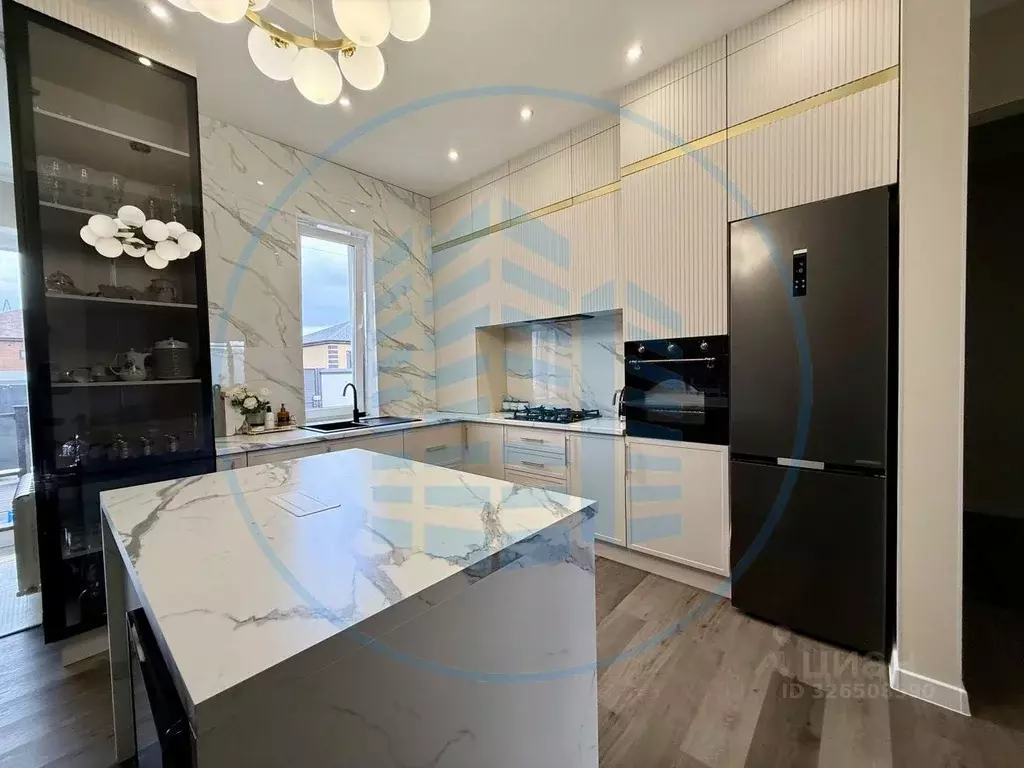 Дом в Ставропольский край, Ессентуки Поэтическая ул. (150 м) - Фото 1