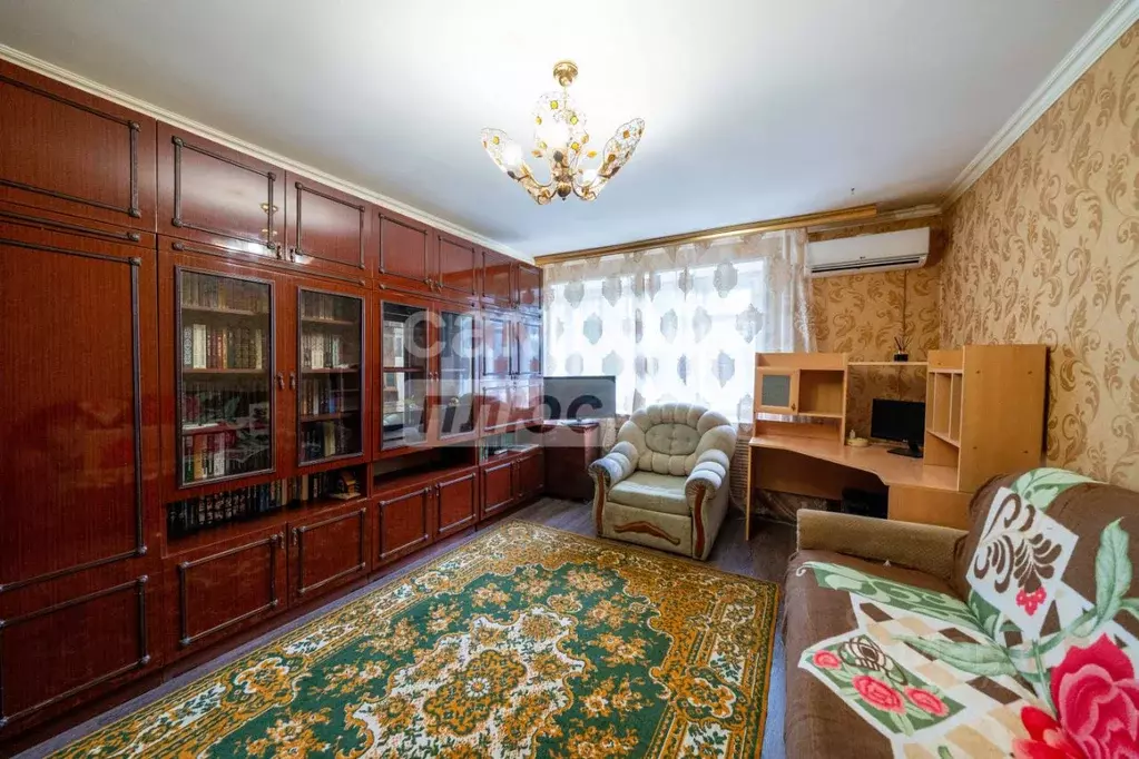 2-к кв. Хабаровский край, Хабаровск Служебная ул., 3 (46.9 м) - Фото 1