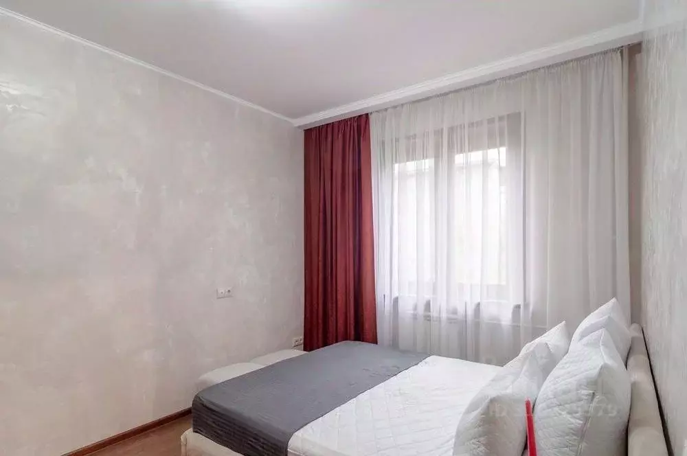 1-к кв. Красноярский край, Красноярск ул. Побежимова, 11 (48.0 м) - Фото 1