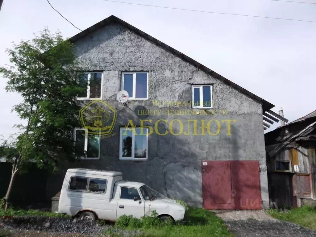 Дом в Свердловская область, Ревда ул. Механизаторов, 9 (157 м) - Фото 1