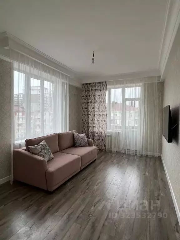 2-к кв. Дагестан, Махачкала ул. Вузовское Озеро, 19 (70.0 м) - Фото 1