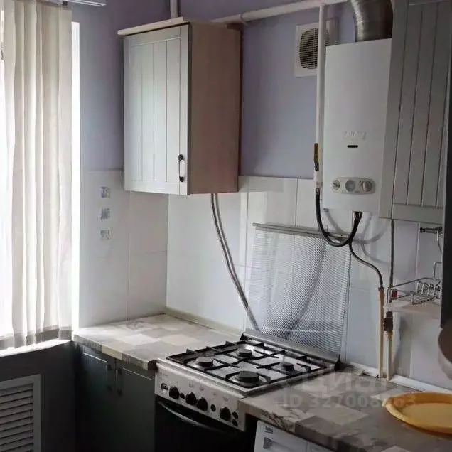 2-к кв. Адыгея, Тахтамукайский район, Яблоновский пгт ул. Гагарина, ... - Фото 2