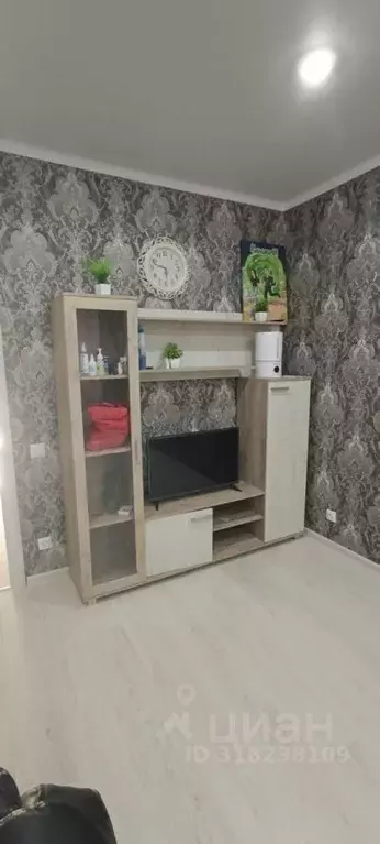 2-к кв. Воронежская область, Лиски ул. Титова, 38 (80.0 м) - Фото 0