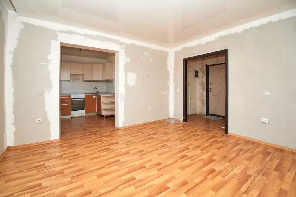 2-к кв. Кемеровская область, Новокузнецк ул. Звездова, 74 (56.5 м) - Фото 1