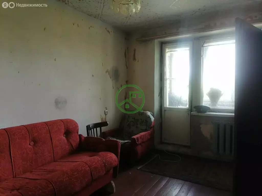 3-комнатная квартира: село Троицкое, улица Ленина, 8 (73 м) - Фото 0