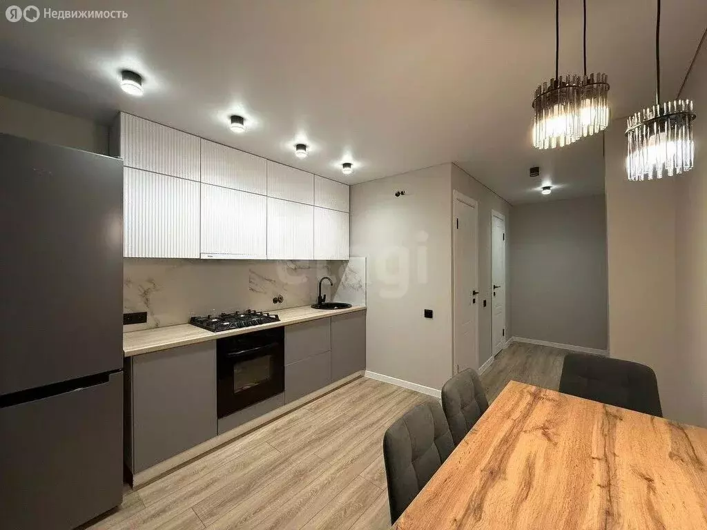 2-комнатная квартира: Казань, проспект Ямашева, 76 (51 м) - Фото 1