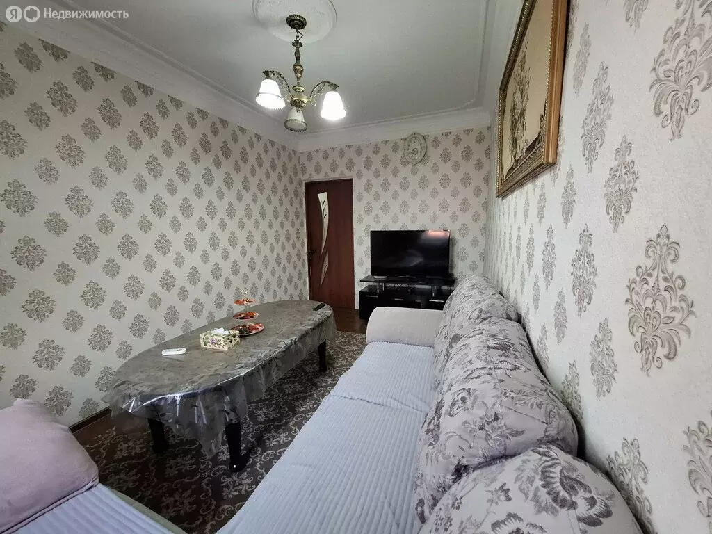 2-комнатная квартира: Дербент, улица Магомеда Разаханова, 30 (42 м) - Фото 1