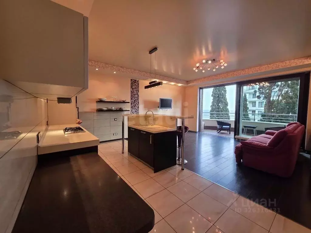 2-к кв. Крым, Ялта проезд Парковый, 2 (80.8 м) - Фото 1