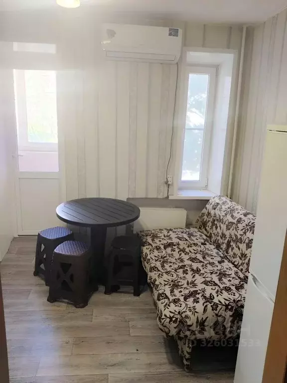 1-к кв. Краснодарский край, Кропоткин Кавказский район, 1-й мкр, 6 ... - Фото 2