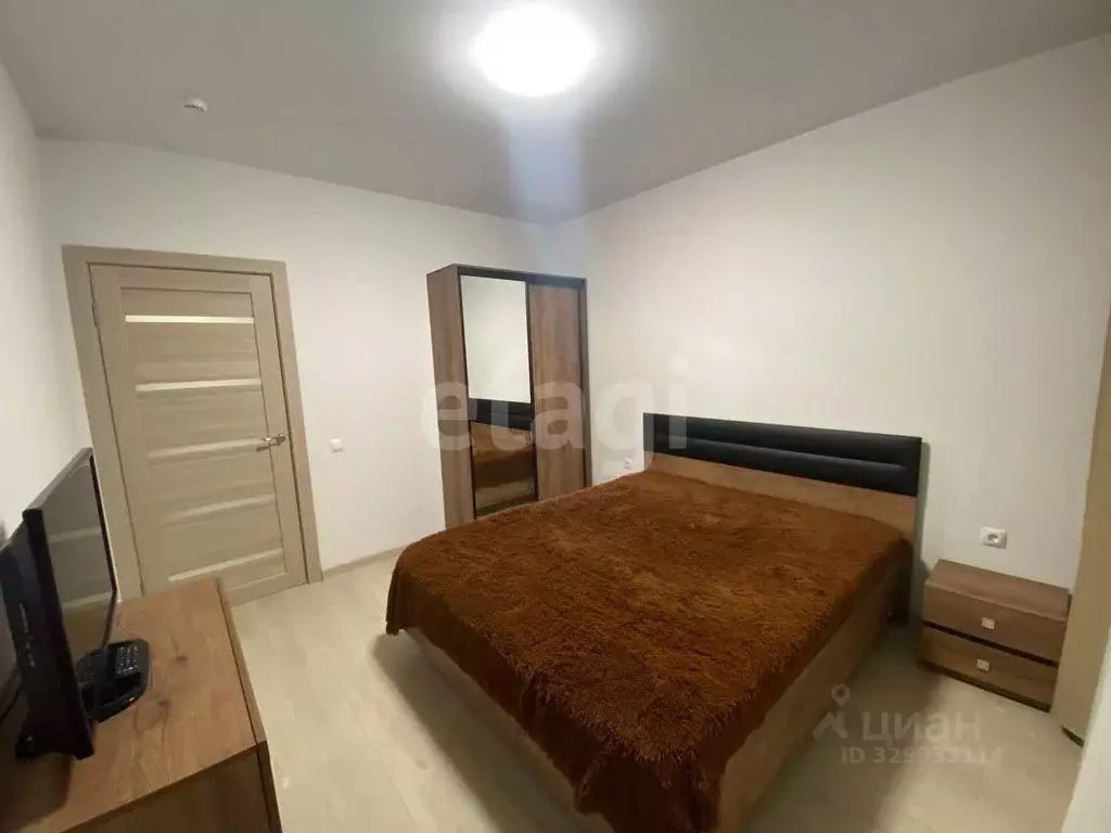 2-к кв. Тюменская область, Тюмень ул. Тимофея Чаркова, 91 (60.4 м) - Фото 2