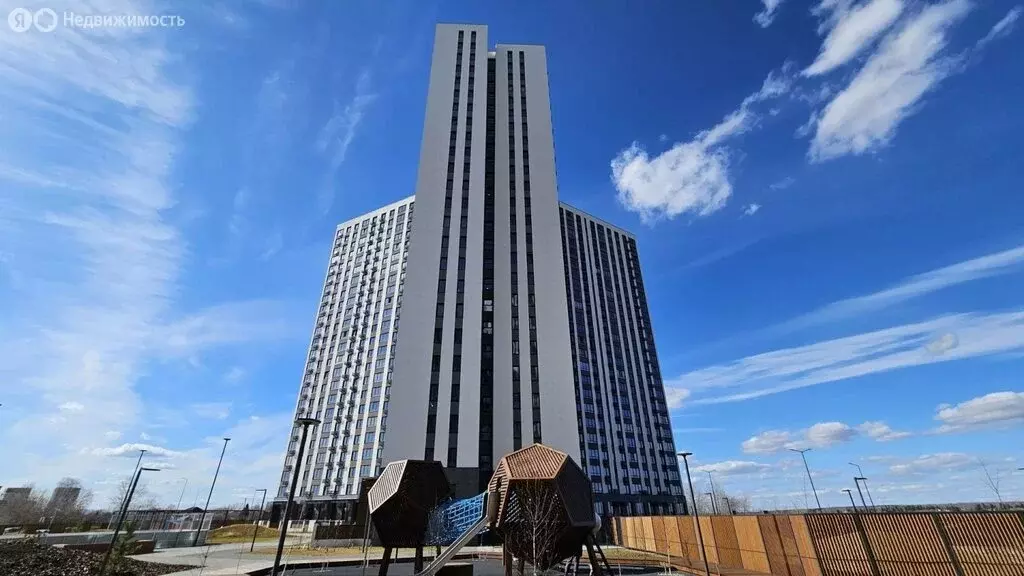 1-комнатная квартира: Тюмень, Краснооктябрьская улица, 6 (39.1 м) - Фото 1