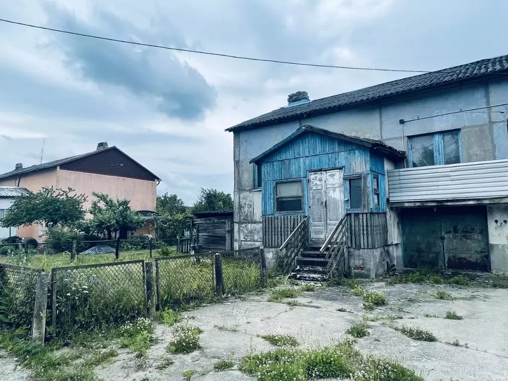 Дом в Калининградская область, Черняховский муниципальный округ, пос. ... - Фото 1