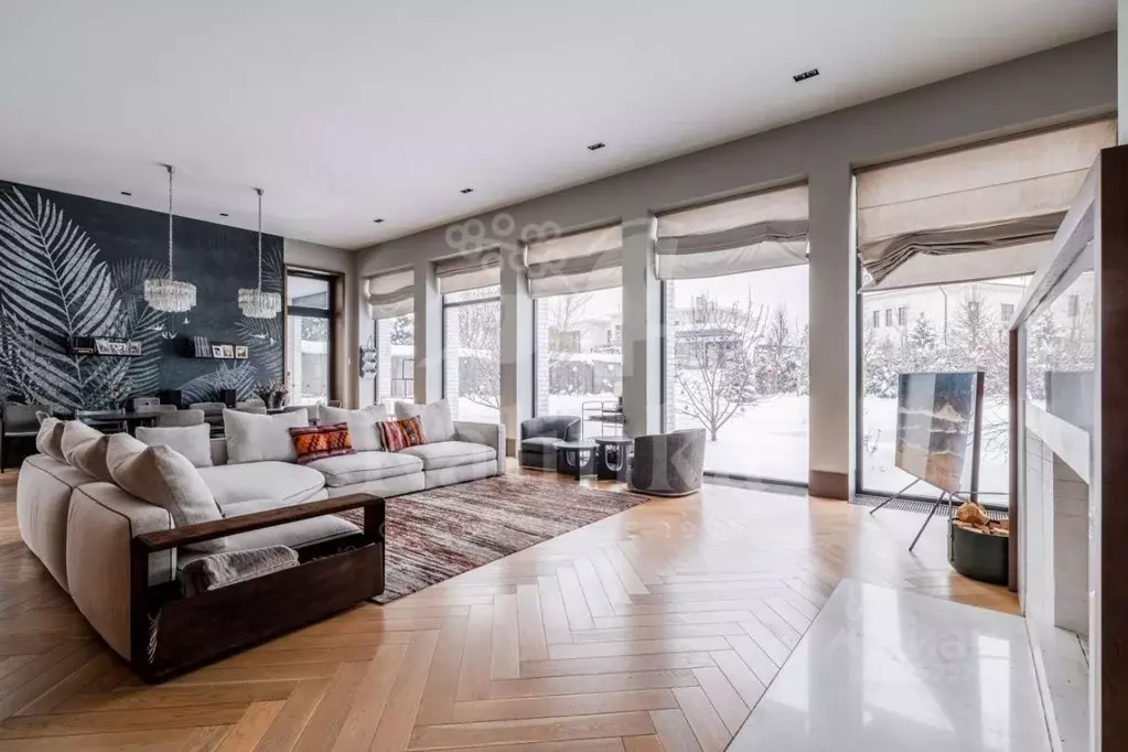 Дом в Московская область, Одинцовский городской округ, д. Раздоры, ... - Фото 1