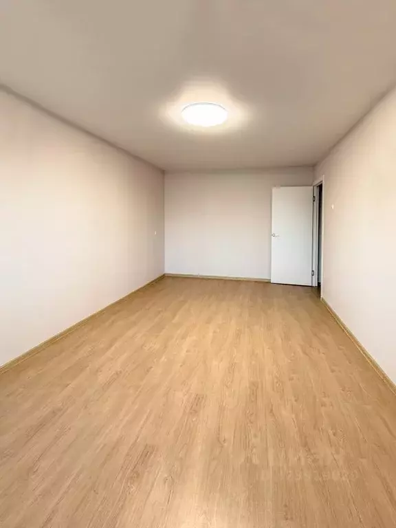 3-к кв. Челябинская область, Челябинск ул. Ворошилова, 37 (61.0 м) - Фото 2