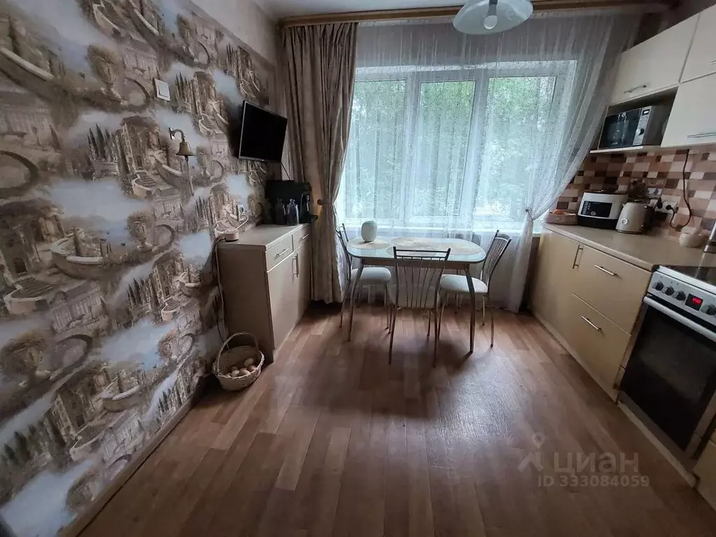 2-к кв. Алтайский край, Белокуриха ул. Братьев Ждановых, 9 (50.3 м) - Фото 2