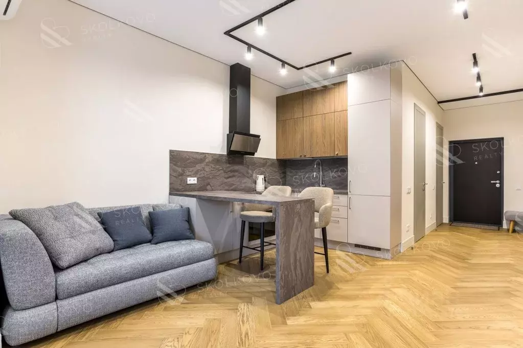 3-к кв. Москва ул. Архитектора Власова, 71к2 (69.0 м) - Фото 0