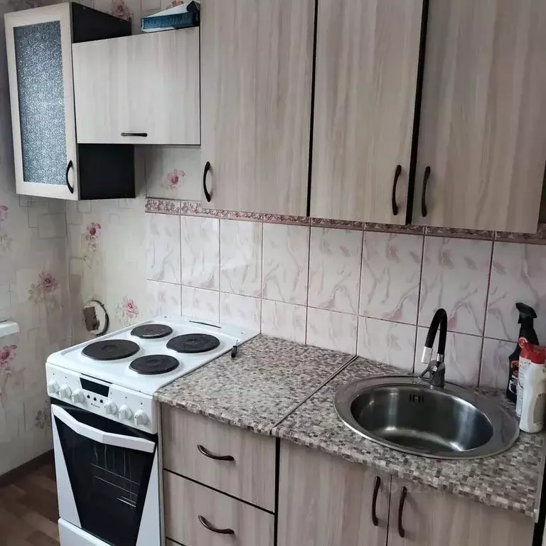 2-к кв. Хакасия, Черногорск Юбилейная ул., 23 (45.0 м) - Фото 1