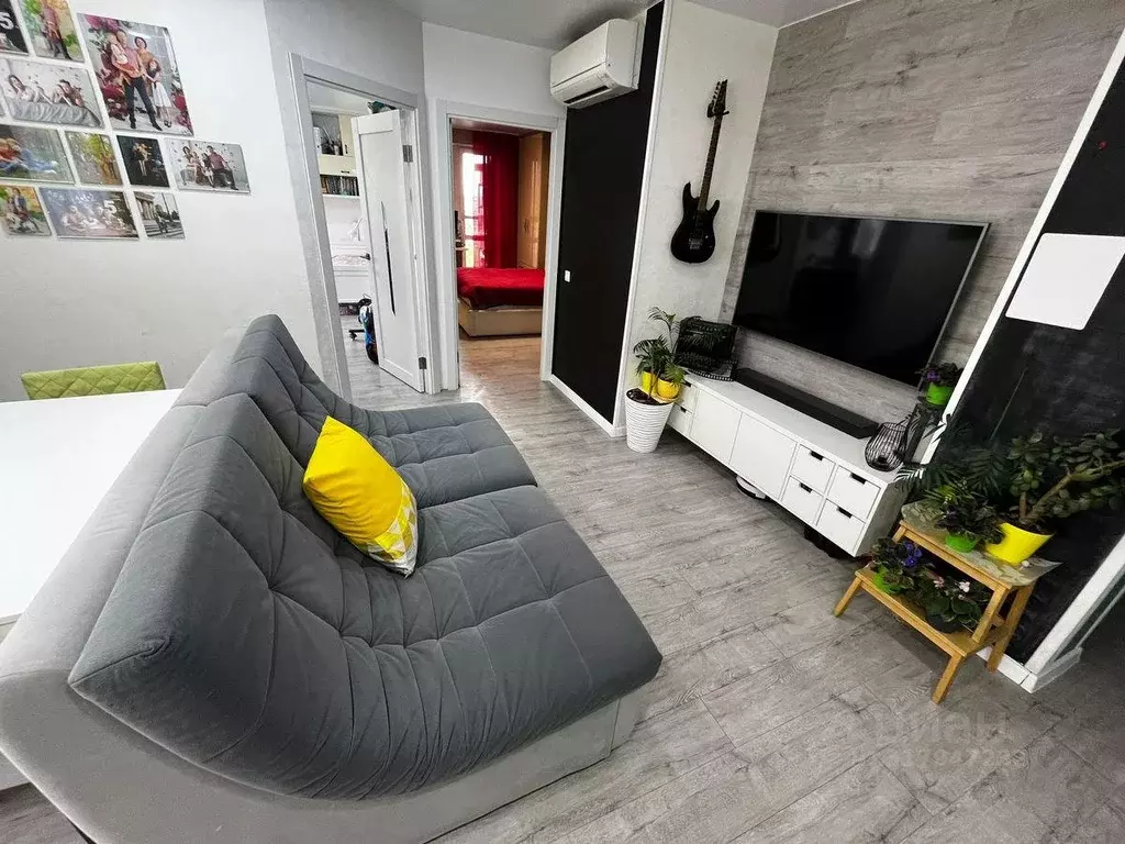 Квартира, 3 комнаты, 62.6 м - Фото 0