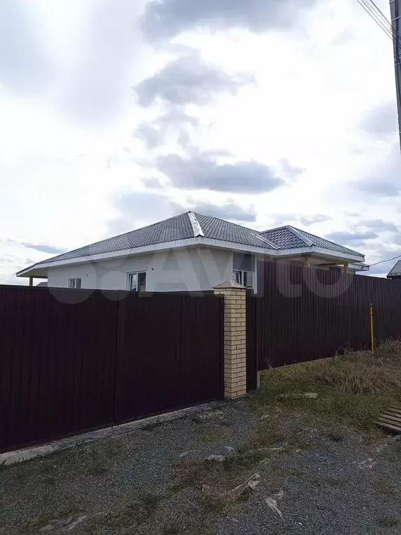 Коттедж 140 м на участке 9,5 сот. - Фото 1