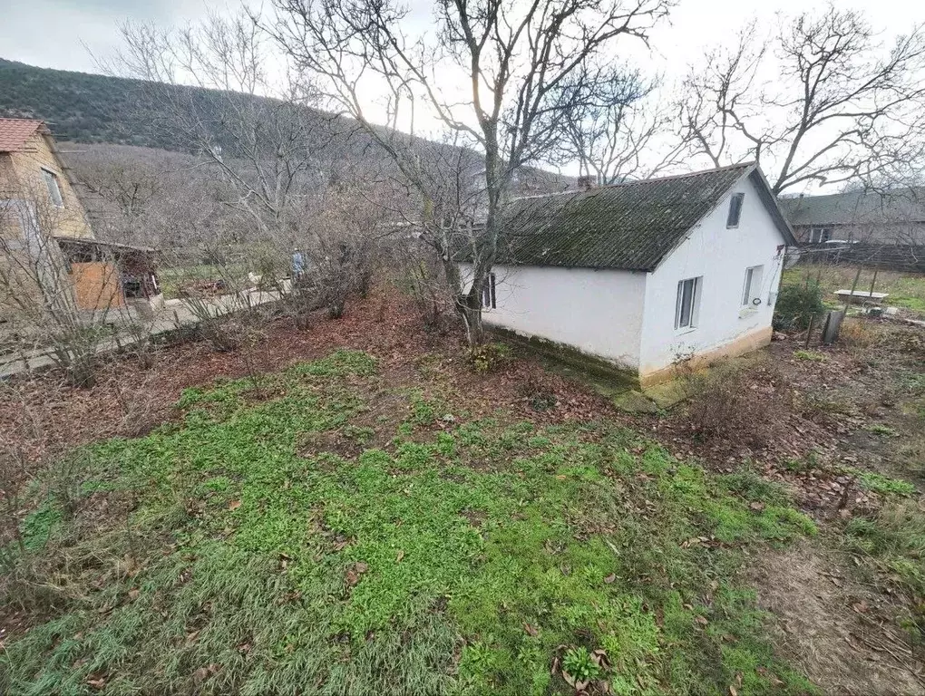Дом в Севастополь с. Родниковское, ул. Грищенко, 1 (46 м) - Фото 1
