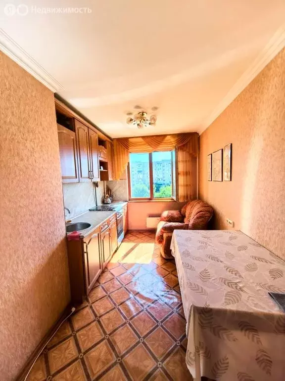3-комнатная квартира: Белореченск, улица Ленина, 107 (69 м) - Фото 0