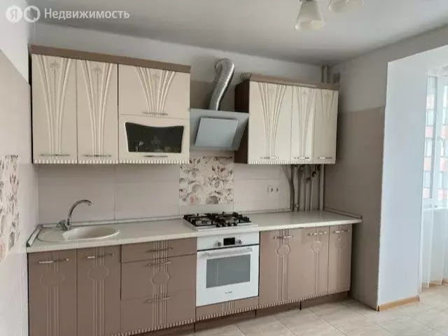 3-комнатная квартира: Владикавказ, улица Зураба Магкаева, 10к4 (85 м) - Фото 0