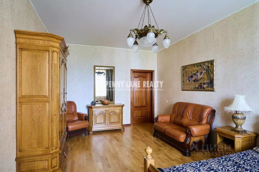 3-к кв. Москва ул. Пырьева, 5А (110.0 м) - Фото 1