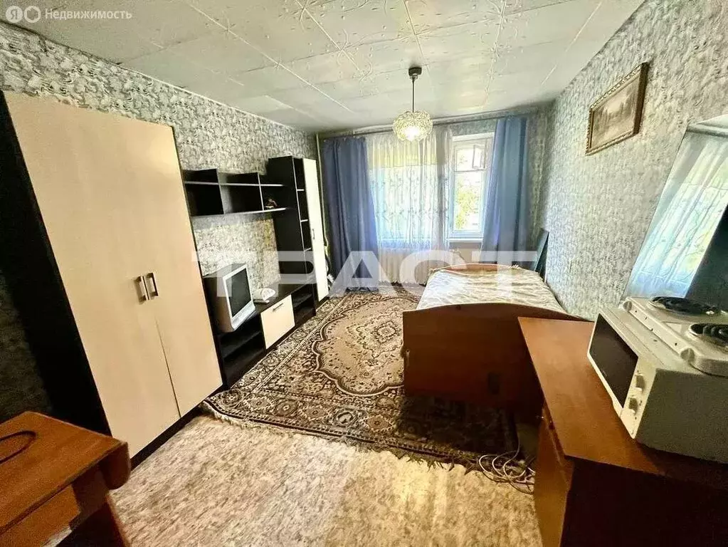 1к в 8-комнатной квартире ( м) - Фото 0