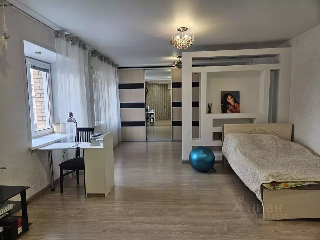 3-к кв. Новосибирская область, Новосибирск Стартовая ул., 4 (95.7 м) - Фото 0