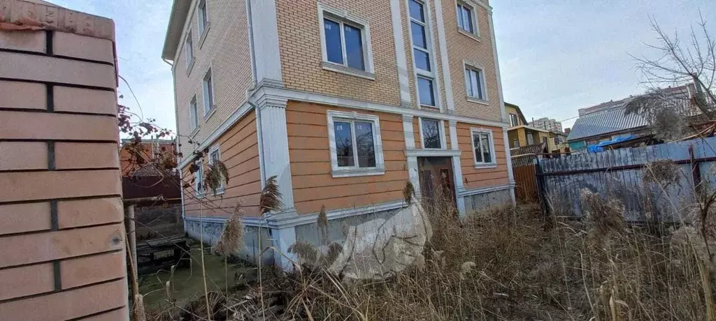 Дом в Краснодарский край, Краснодар ул. Киевская, 42 (450 м) - Фото 1