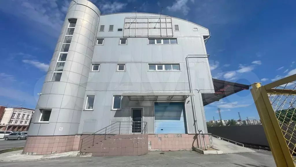Помещение, 260 м под магазин-склад, выставочный з - Фото 0