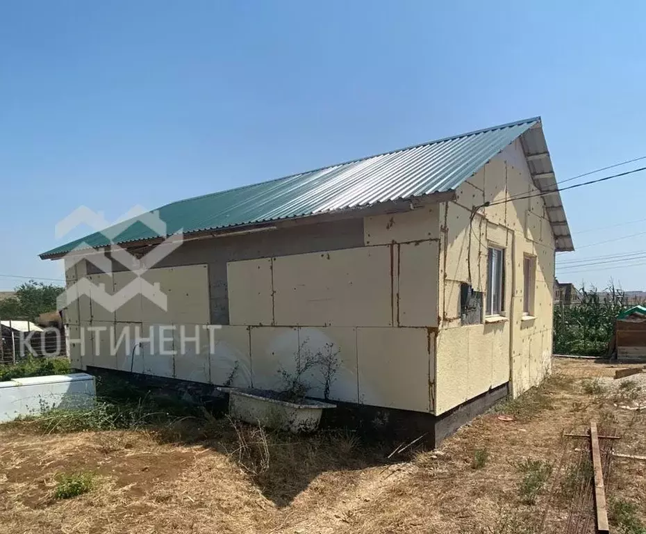 Дом в Крым, Сакский район, Штормовское с/пос, с. Крыловка ул. Мира (54 ... - Фото 0