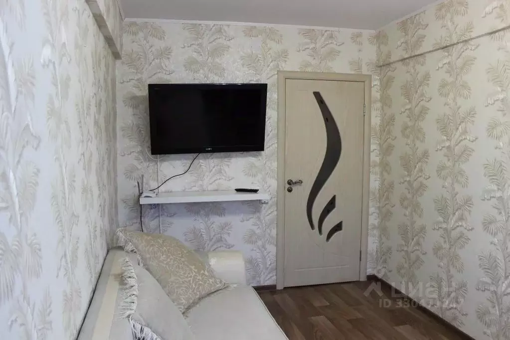 3-к кв. Иркутская область, Бодайбо ул. Карла Либкнехта, 56 (57.4 м) - Фото 2