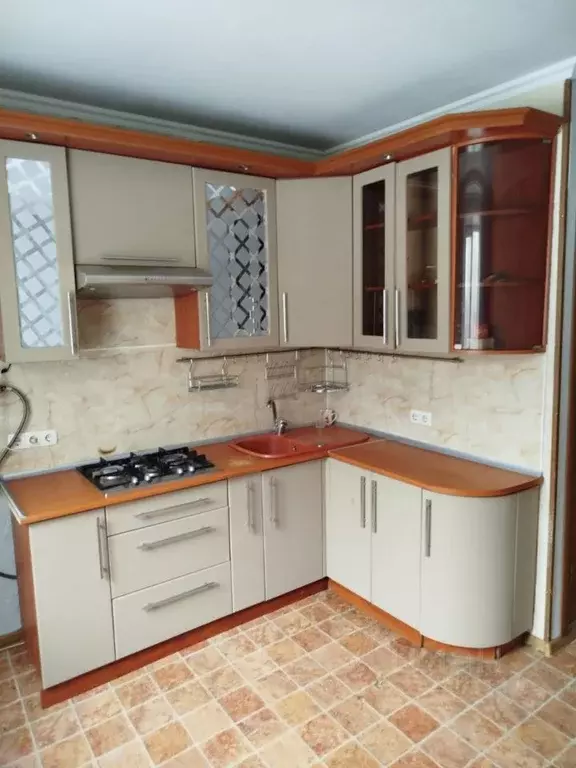 3-к кв. Белгородская область, Белгород ул. Конева, 19 (70.1 м) - Фото 0