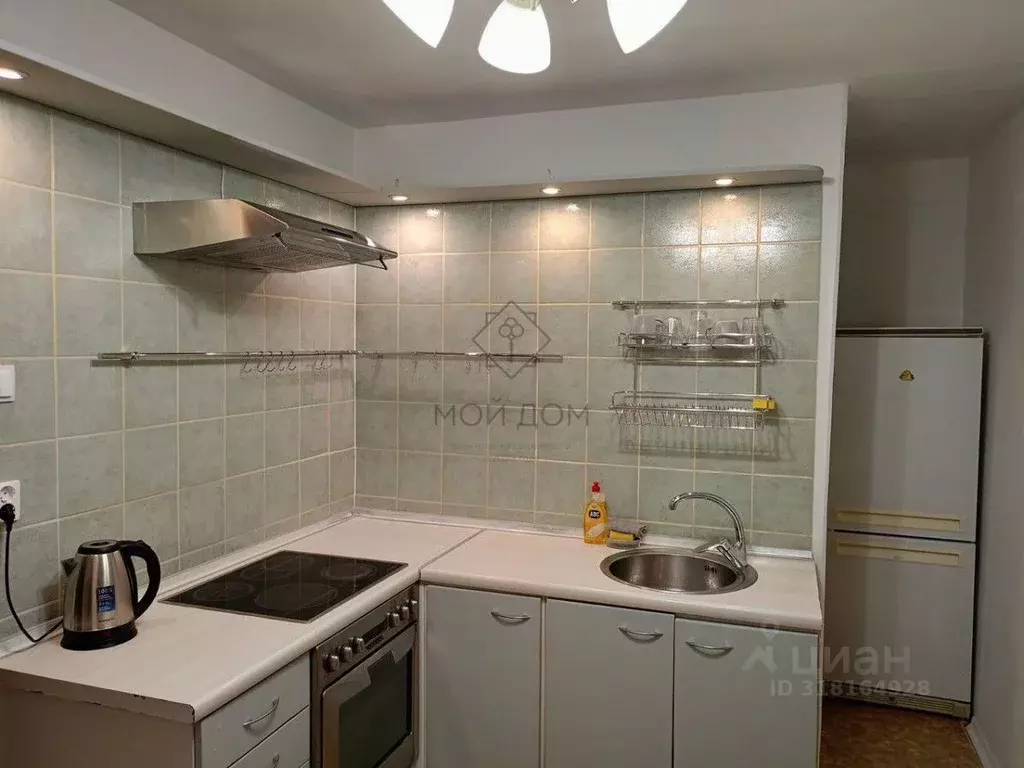 2-к кв. Москва Кировоградская ул., 8К3 (52.0 м) - Фото 0