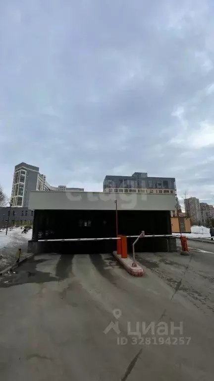 Гараж в Свердловская область, Екатеринбург ул. Академика Вонсовского, ... - Фото 2