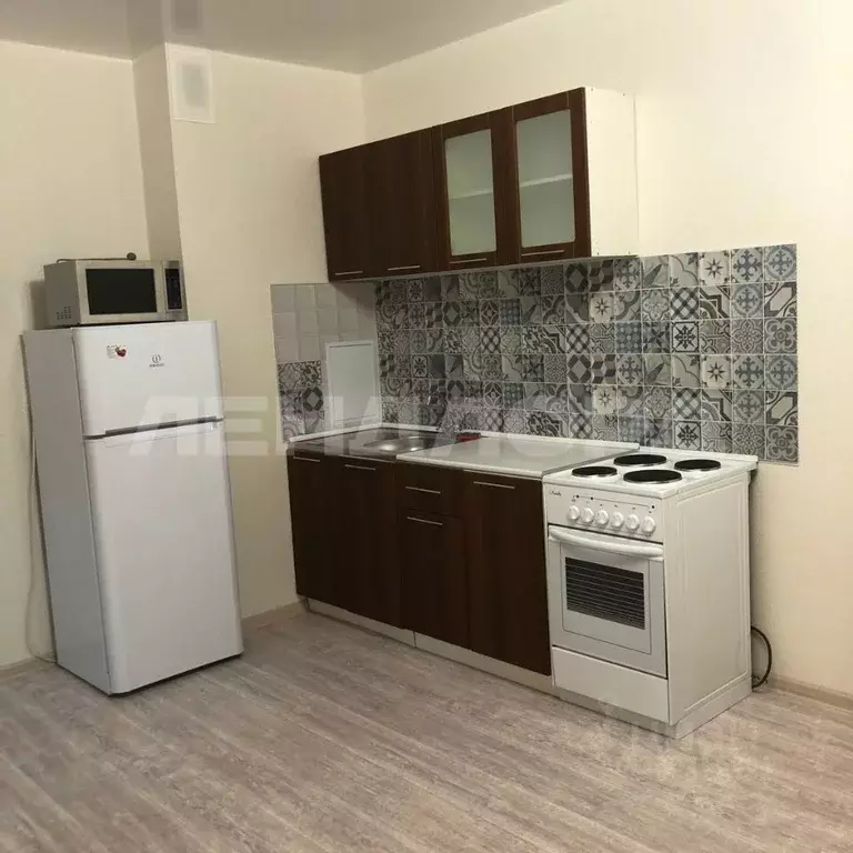 Студия Ростовская область, Ростов-на-Дону ул. Висаитова, 6/10 (30.0 м) - Фото 2
